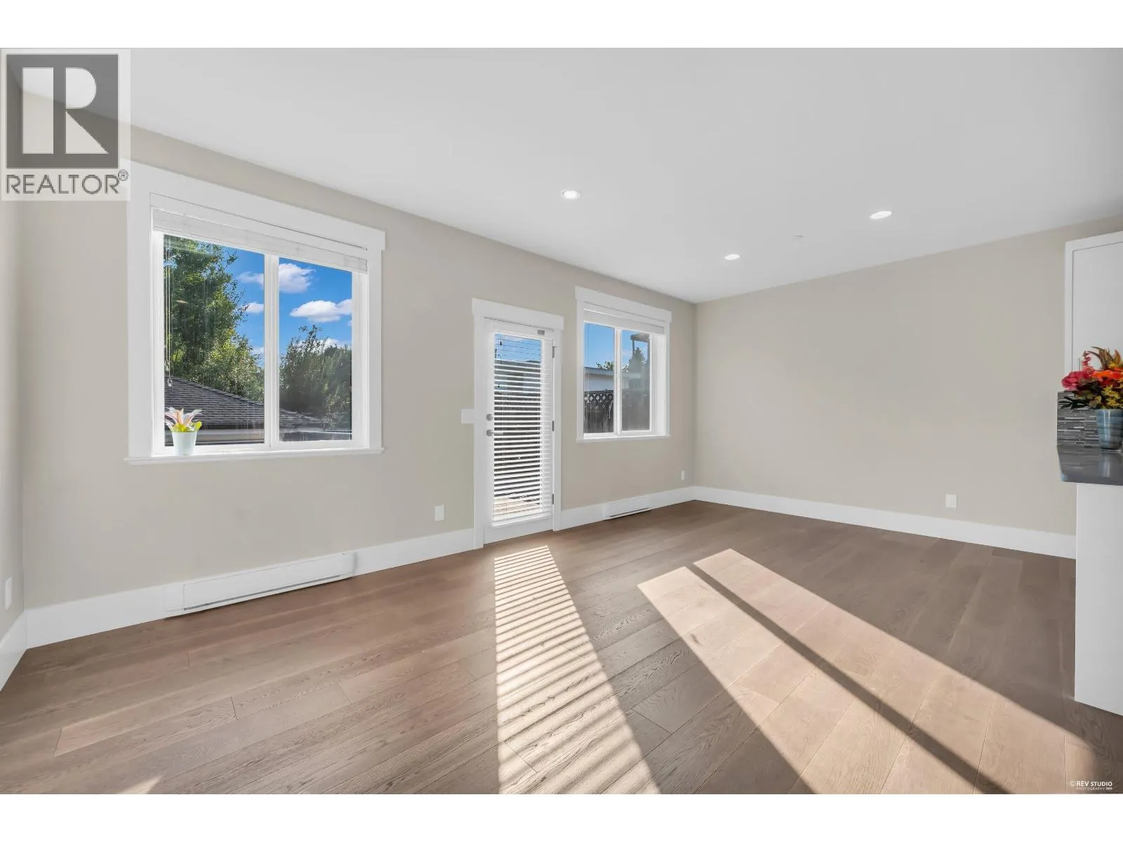 610 THIRTEENTH STREET