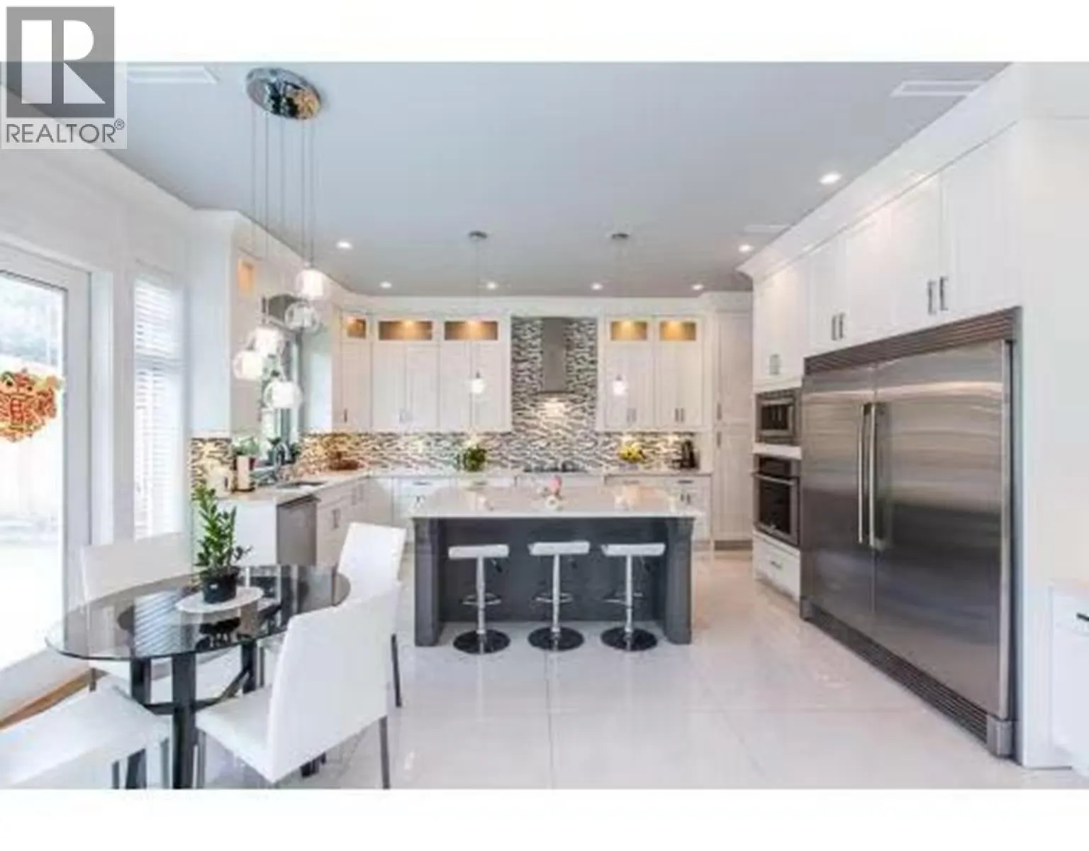 4128 PETERSON DRIVE