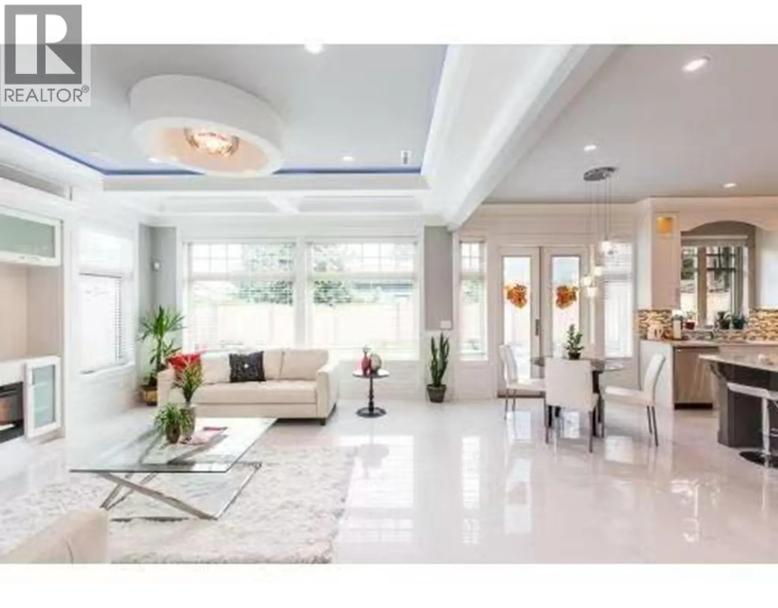 4128 PETERSON DRIVE