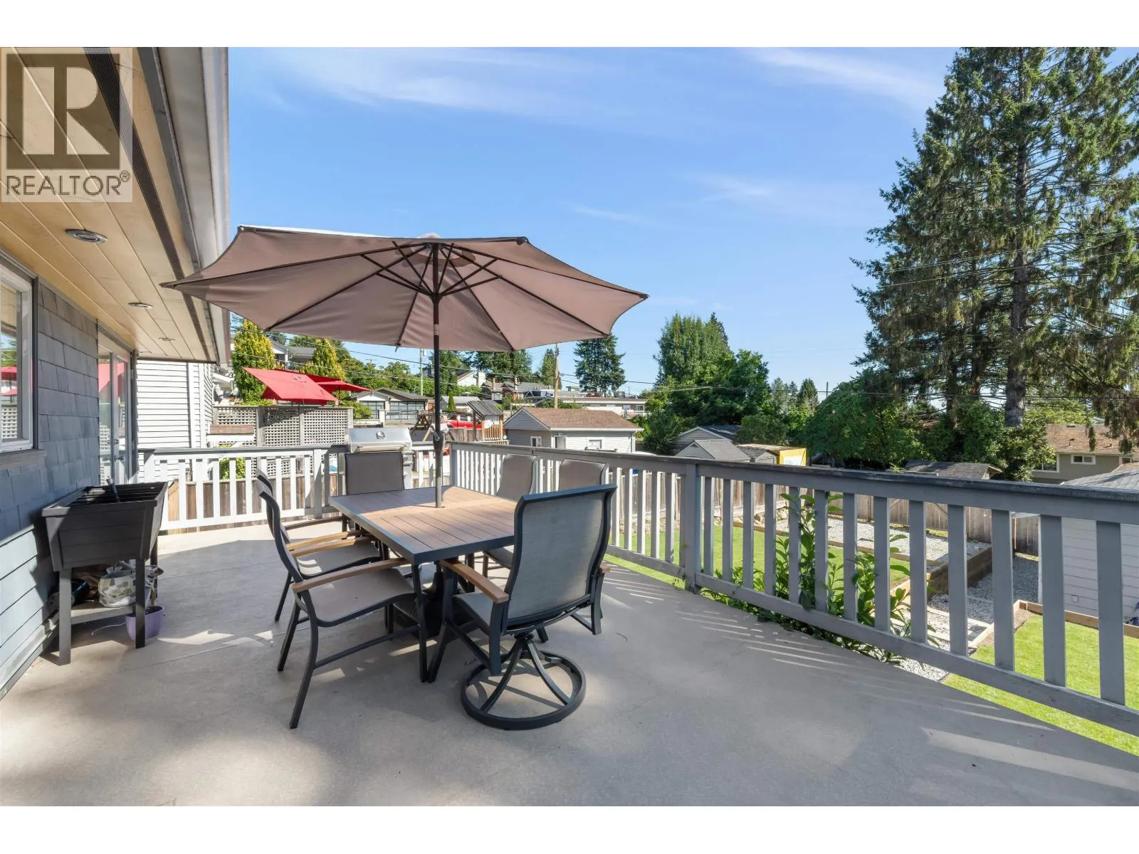 409 W 27TH STREET