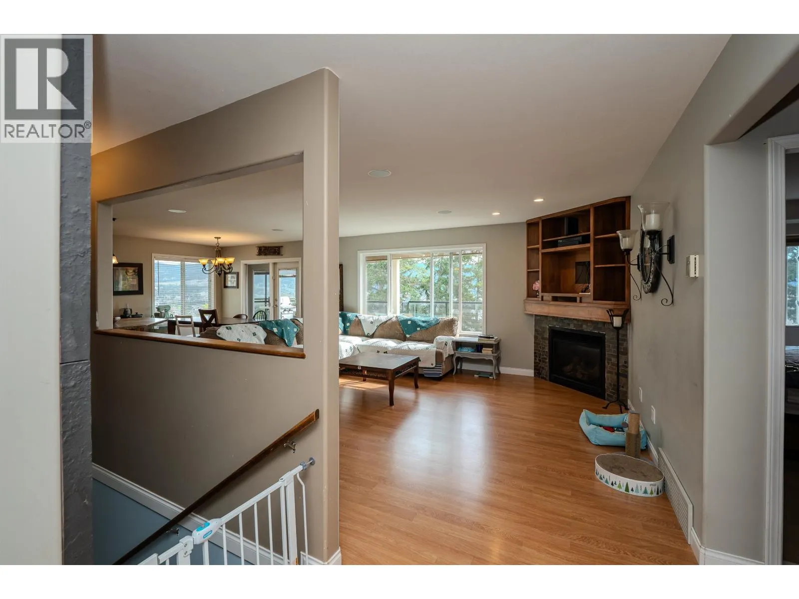 240 WESTRIDGE DRIVE