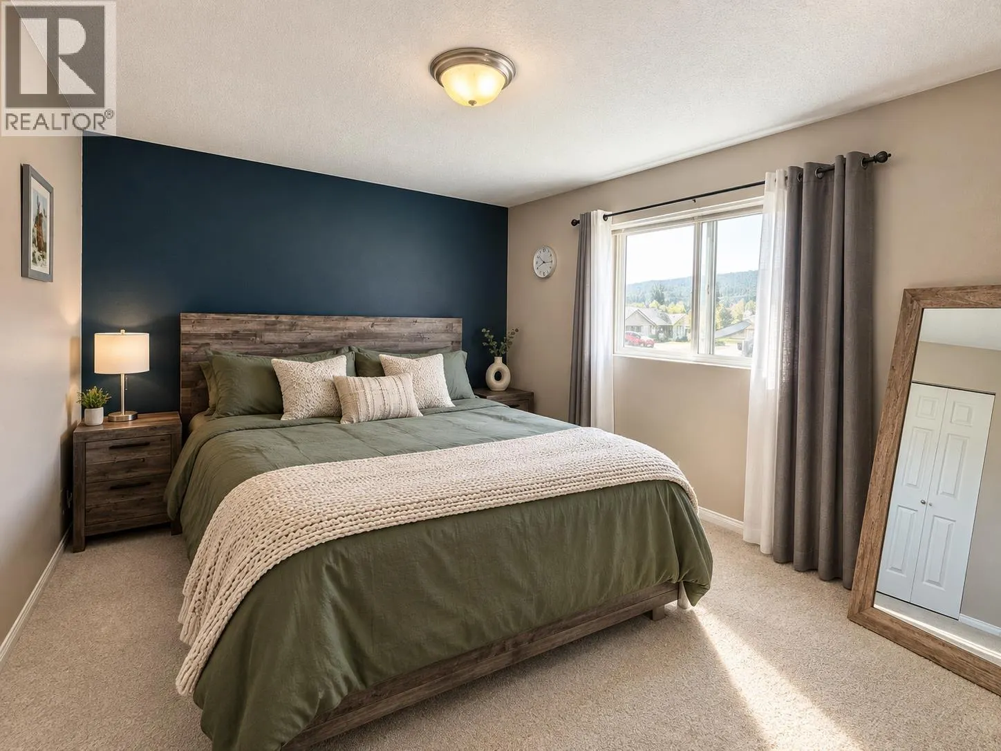 3 25 WESTRIDGE DRIVE