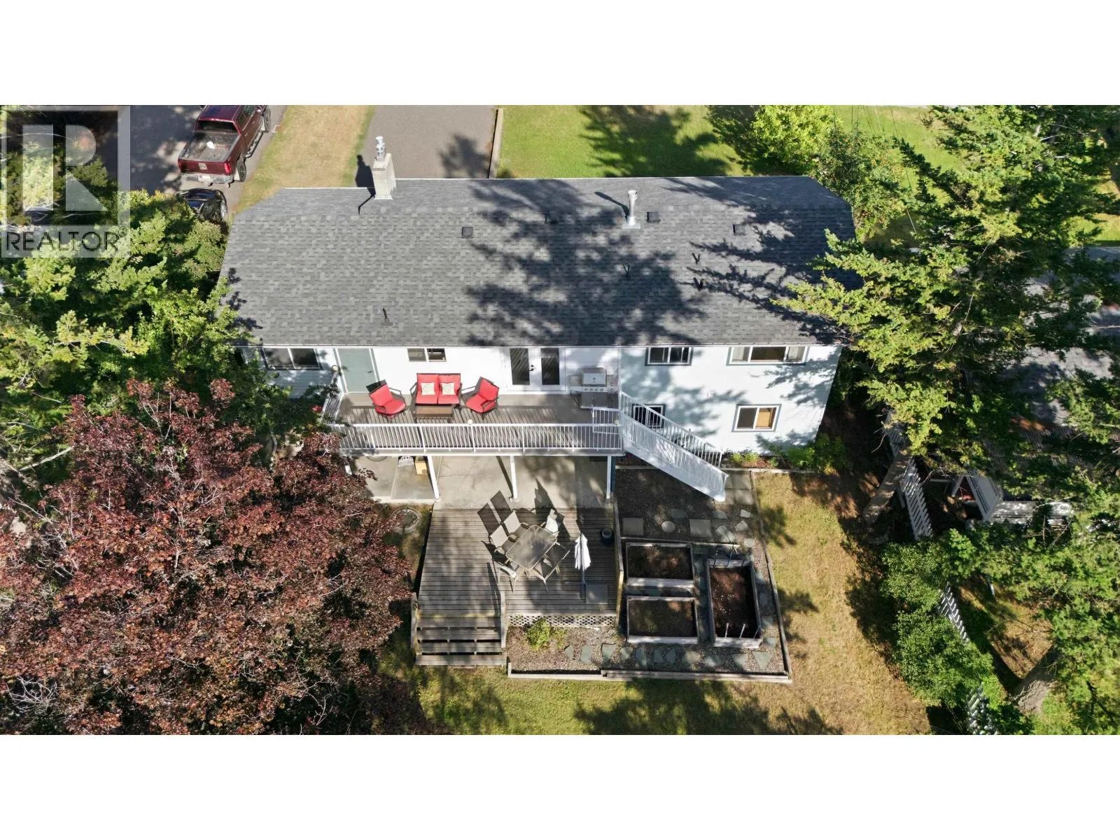 725 N 4TH AVENUE