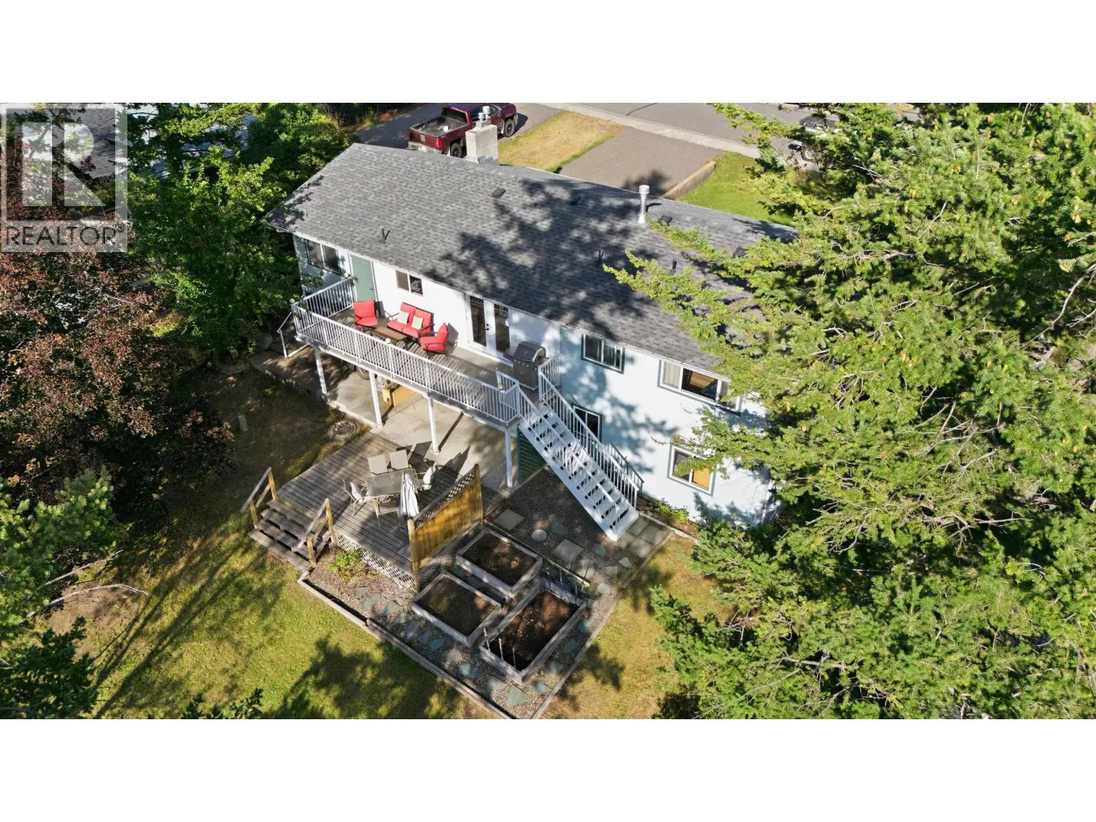 725 N 4TH AVENUE