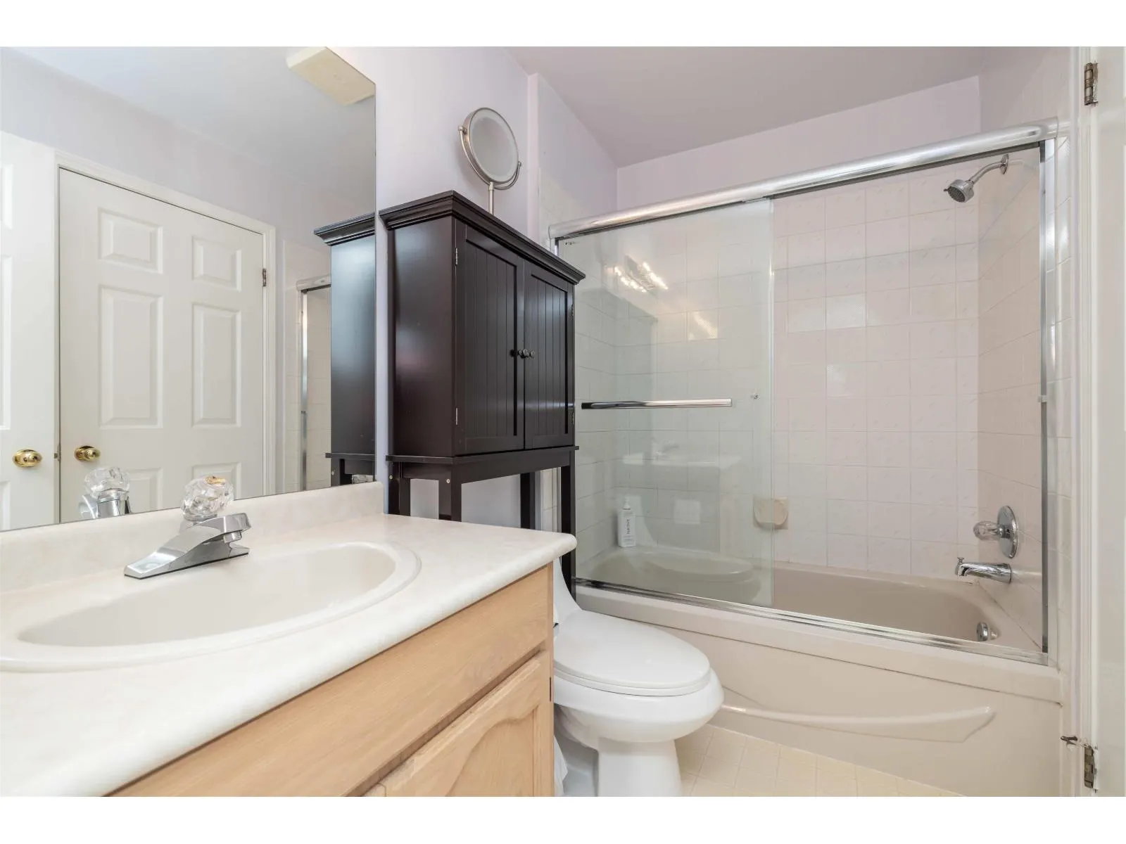 95 8737 212TH STREET
