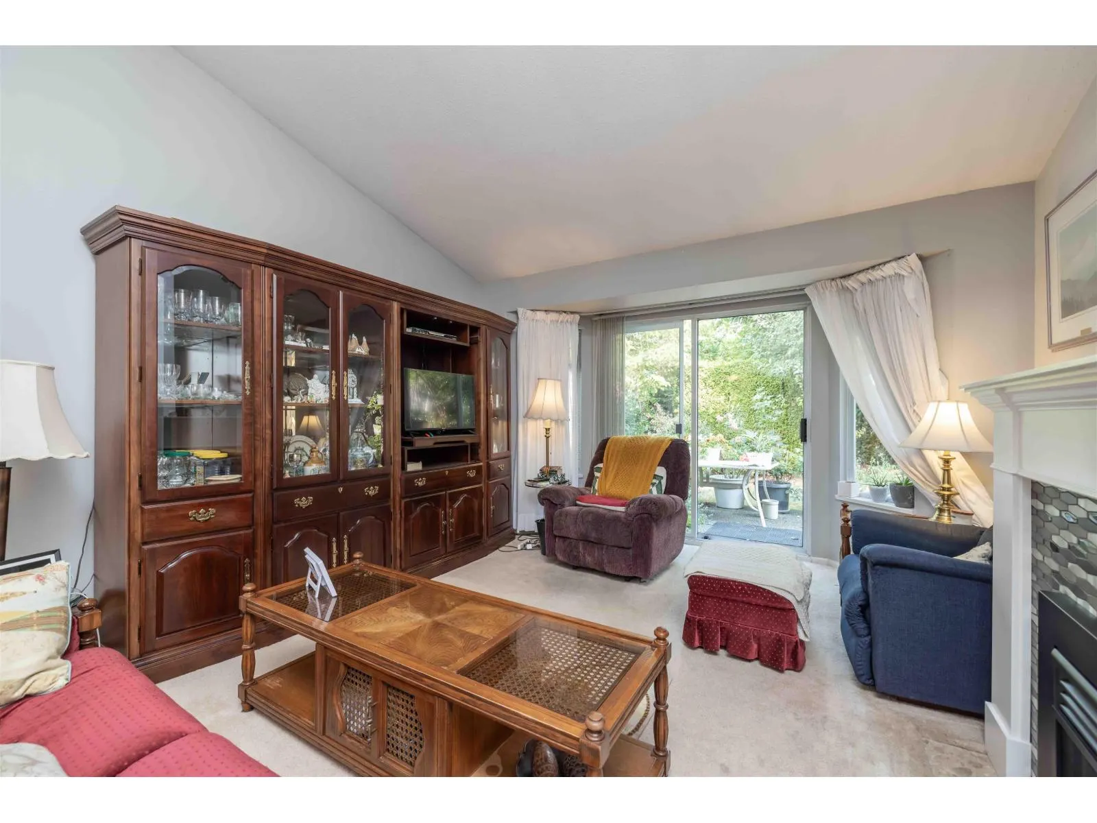 95 8737 212TH STREET