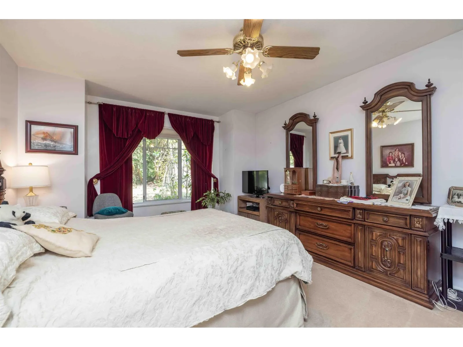 95 8737 212TH STREET