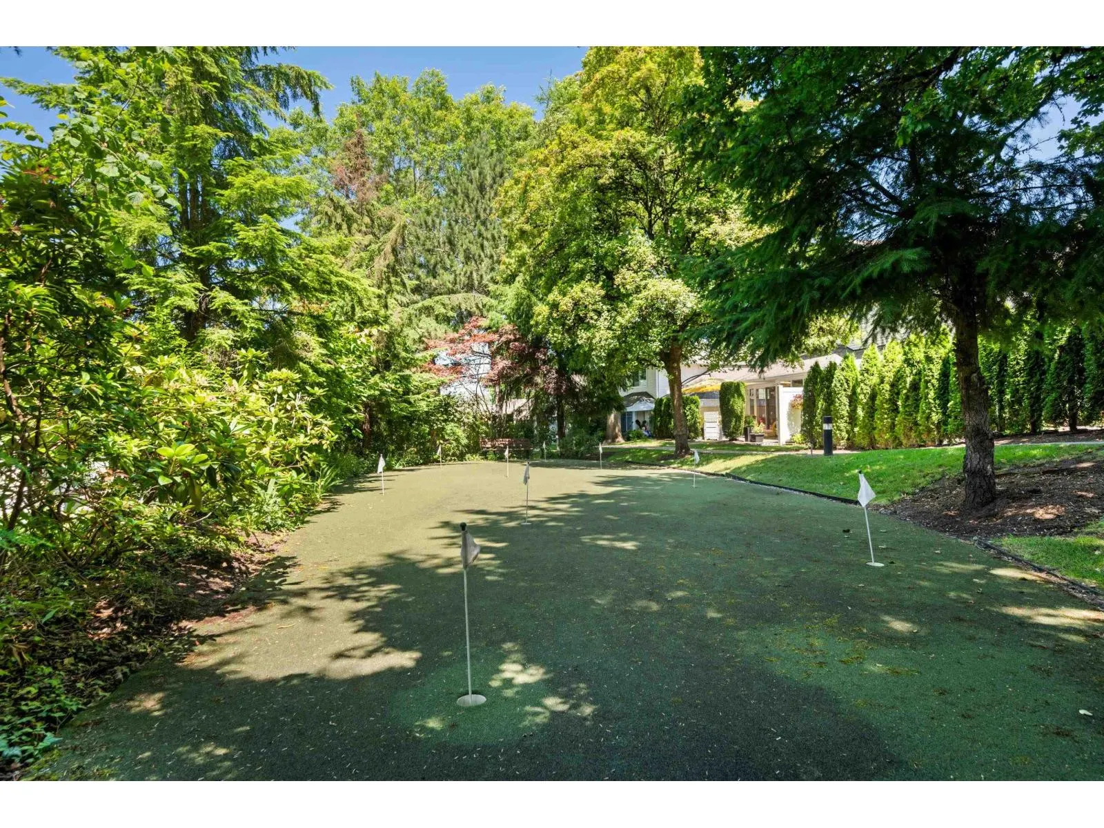 95 8737 212TH STREET
