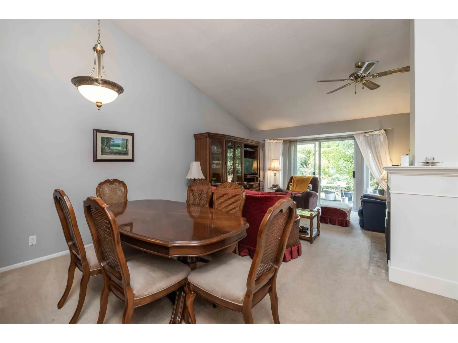 95 8737 212TH STREET