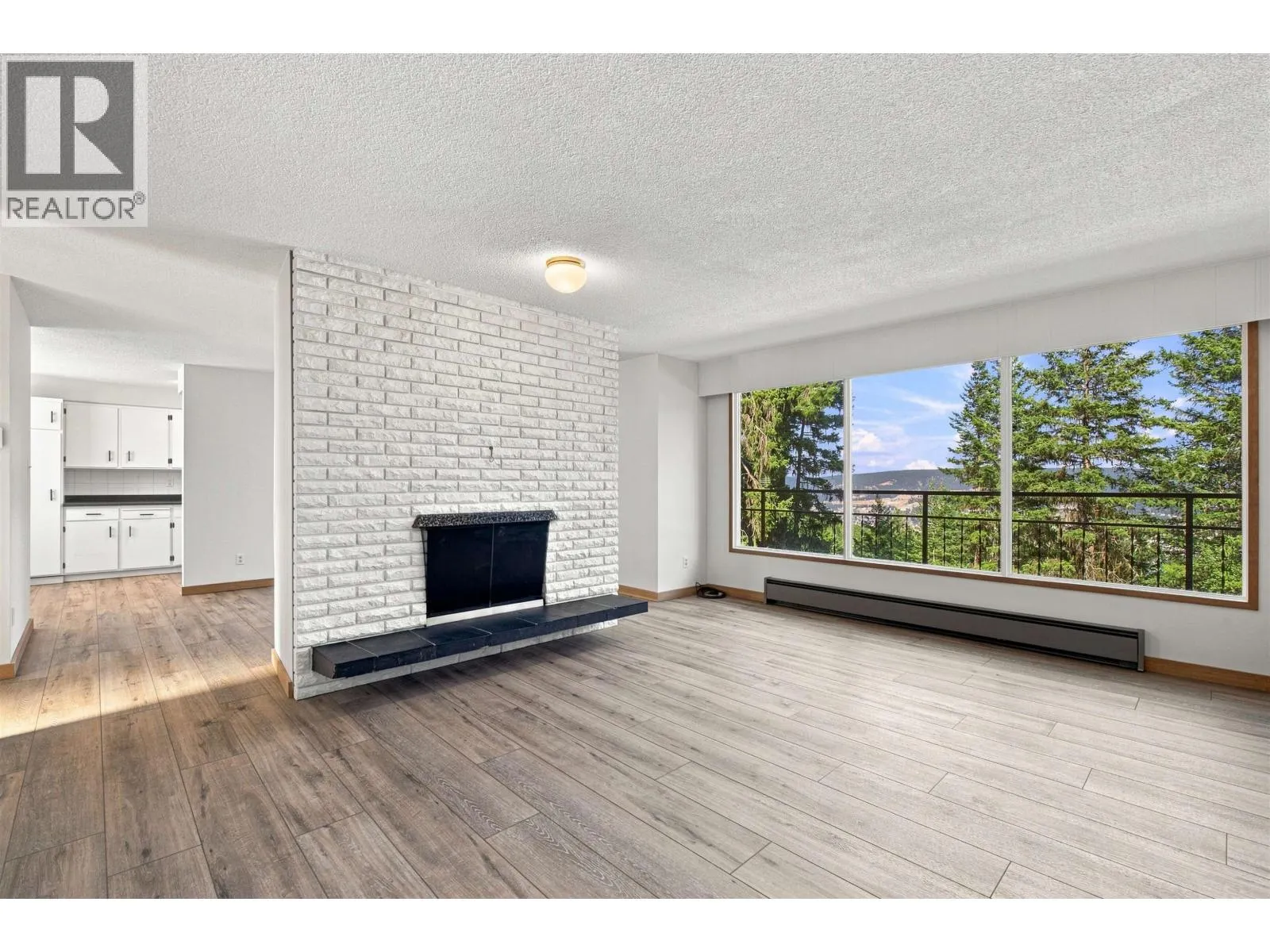 1004 HODGSON ROAD