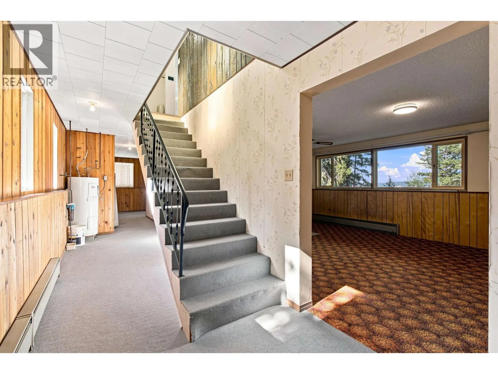 1004 HODGSON ROAD