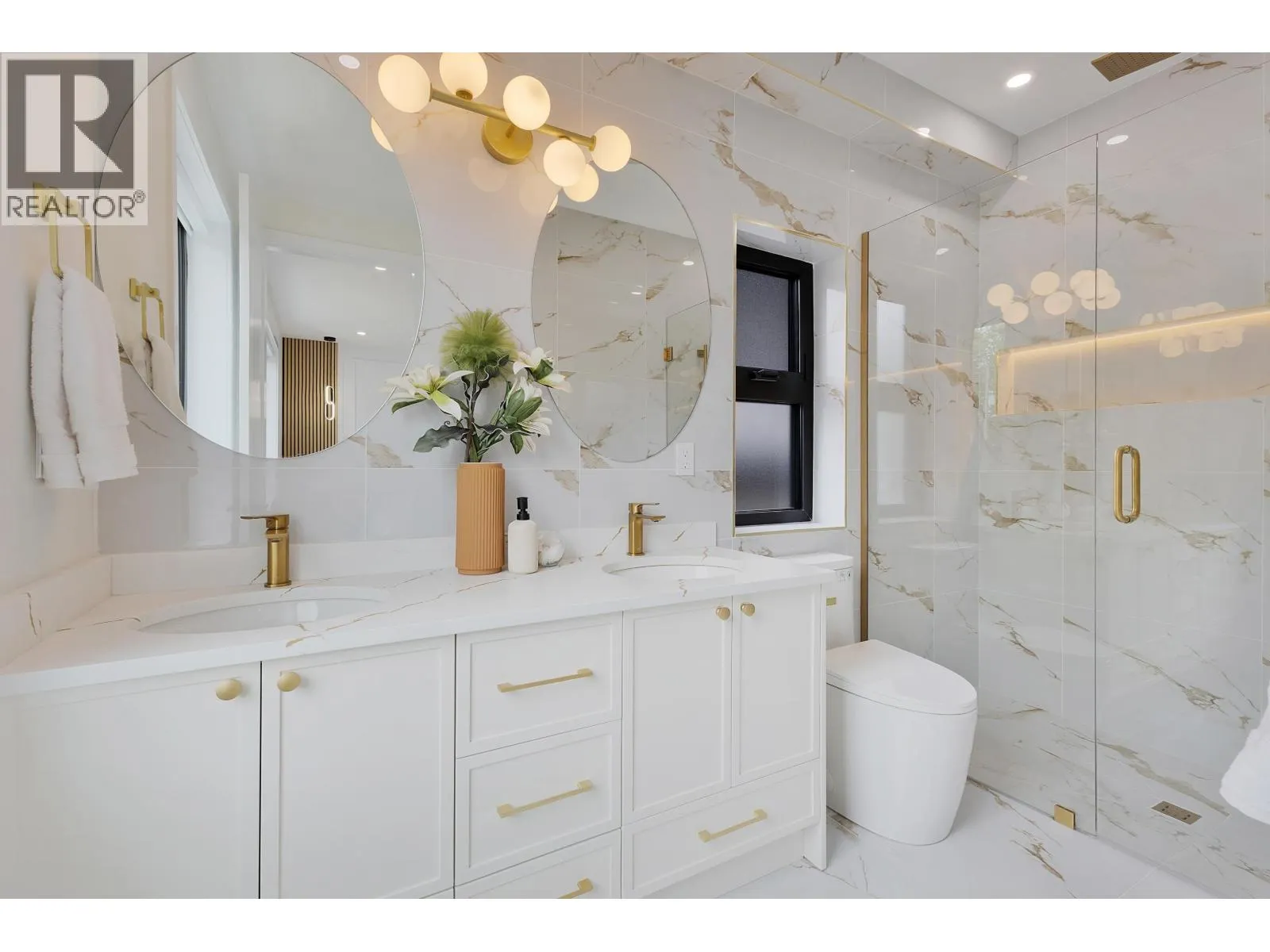 1 182 ONTARIO PLACE