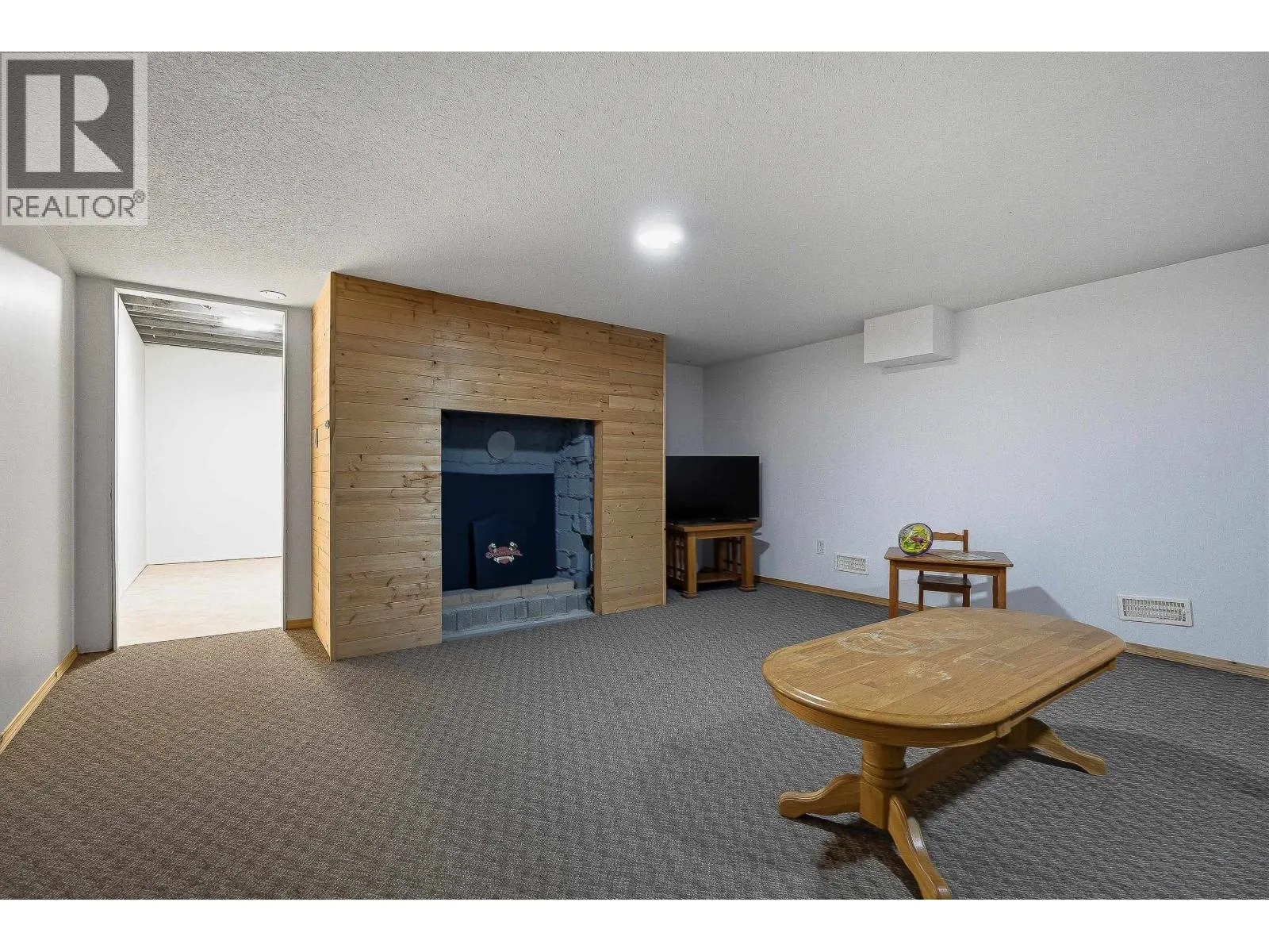 4122 WILDWOOD ROAD