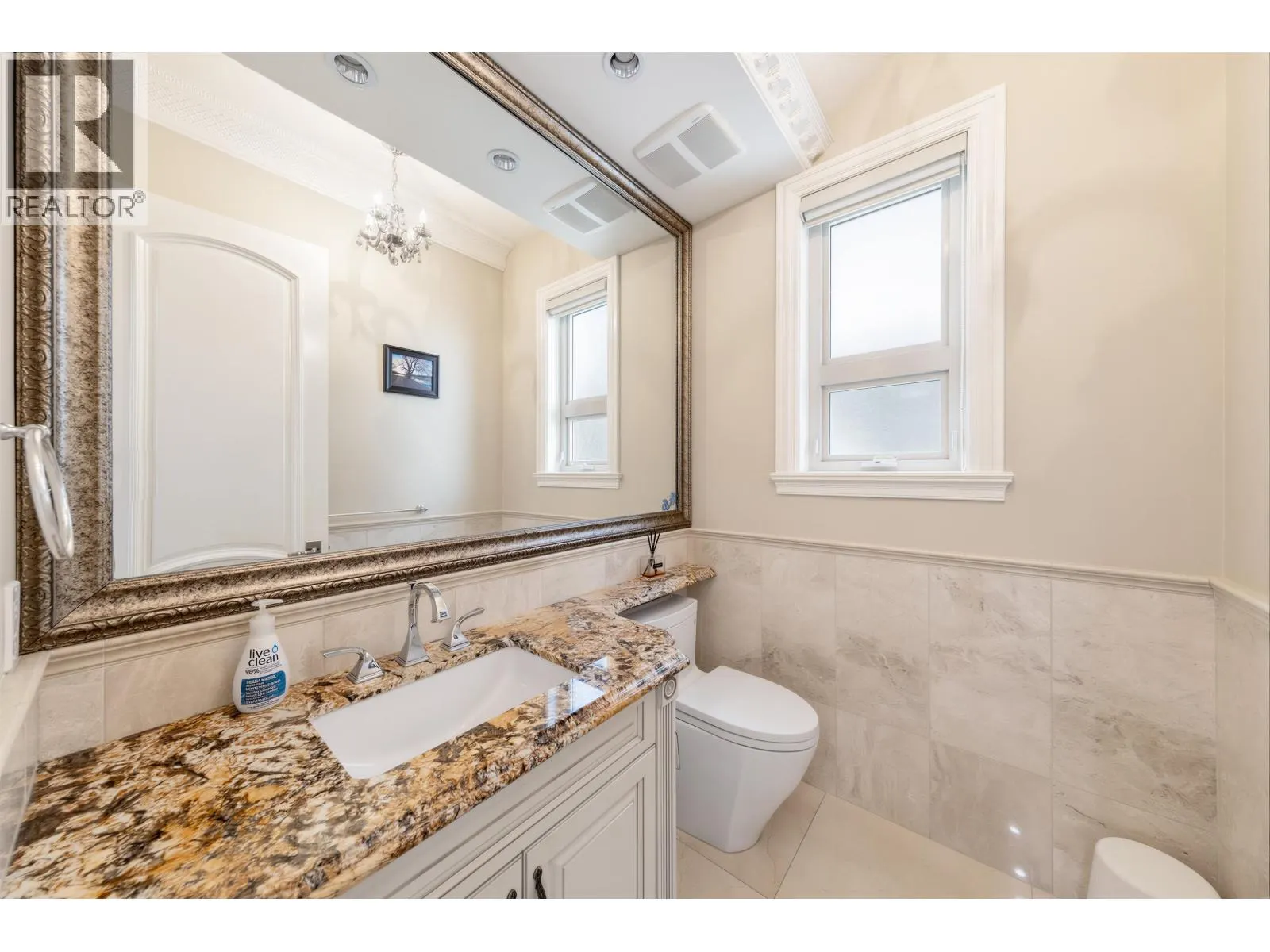 172 W 46TH AVENUE
