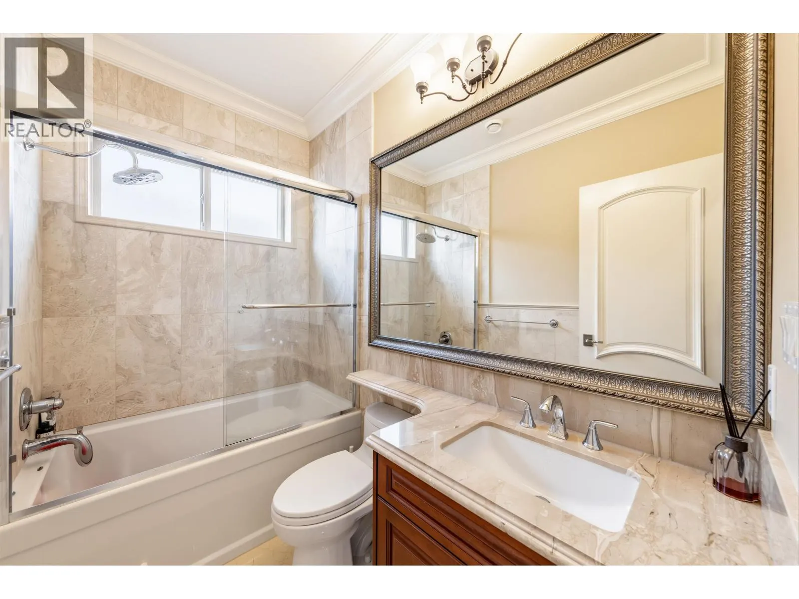 172 W 46TH AVENUE