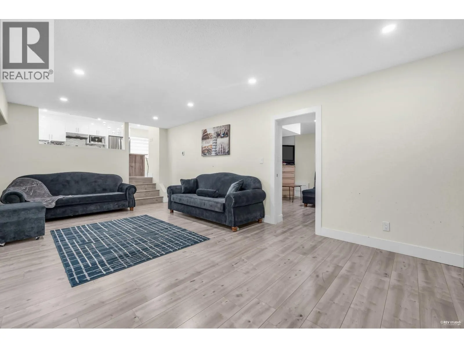 11280 CARAVEL COURT