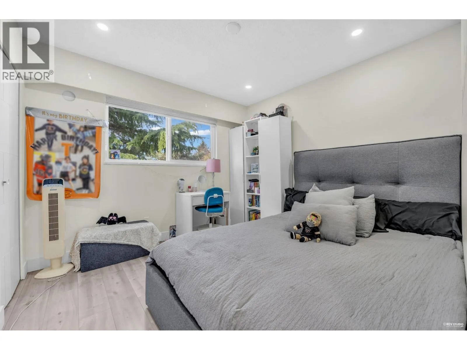 11280 CARAVEL COURT