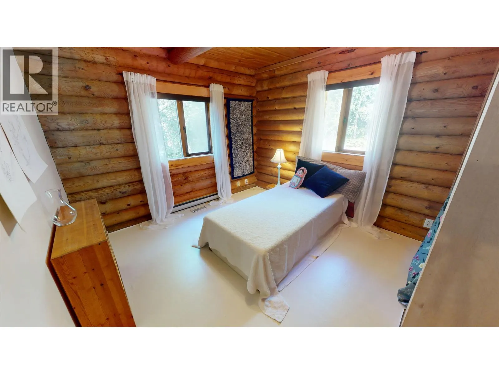 5092 QUESNEL-HIXON ROAD