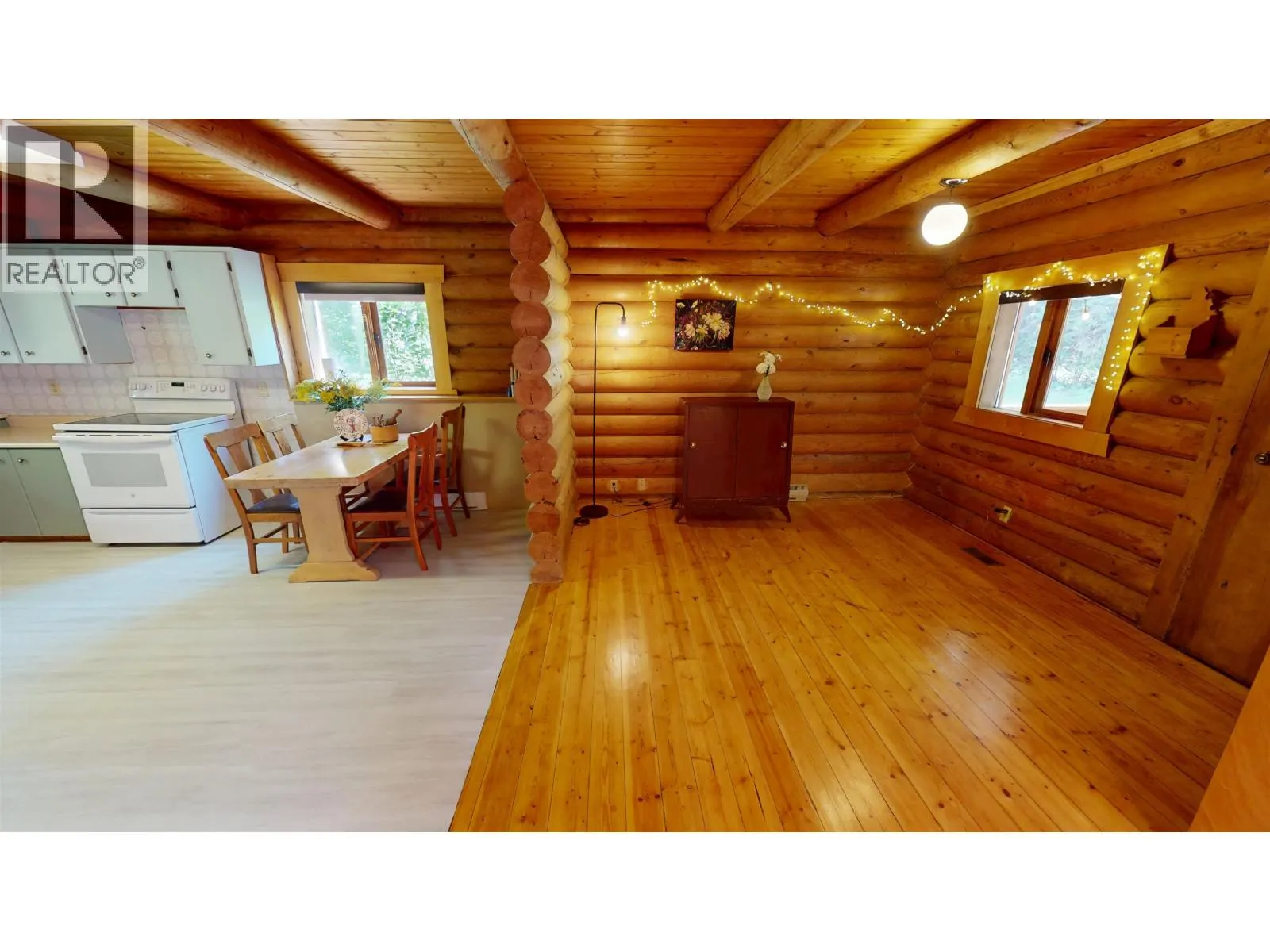 5092 QUESNEL-HIXON ROAD