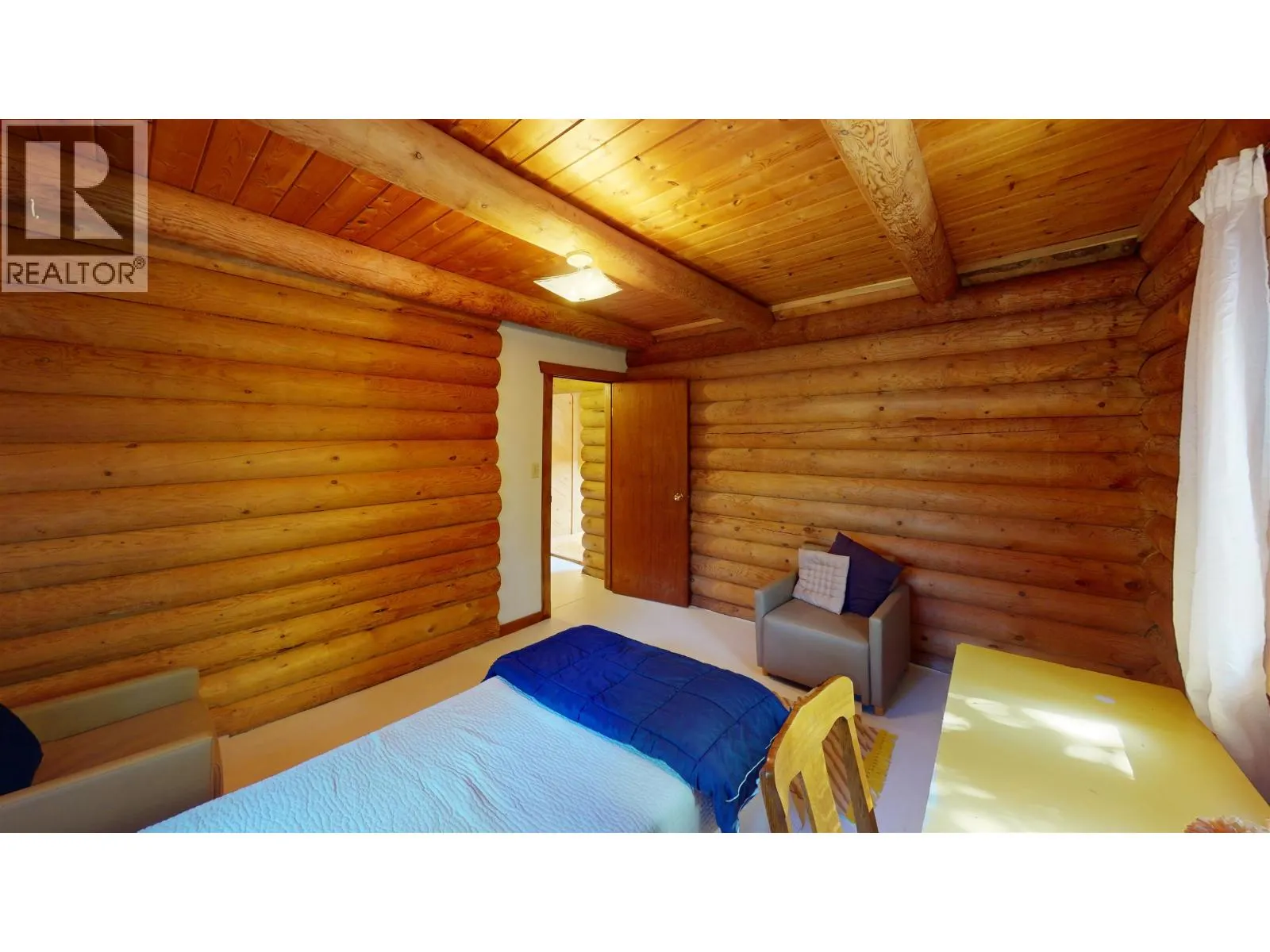 5092 QUESNEL-HIXON ROAD