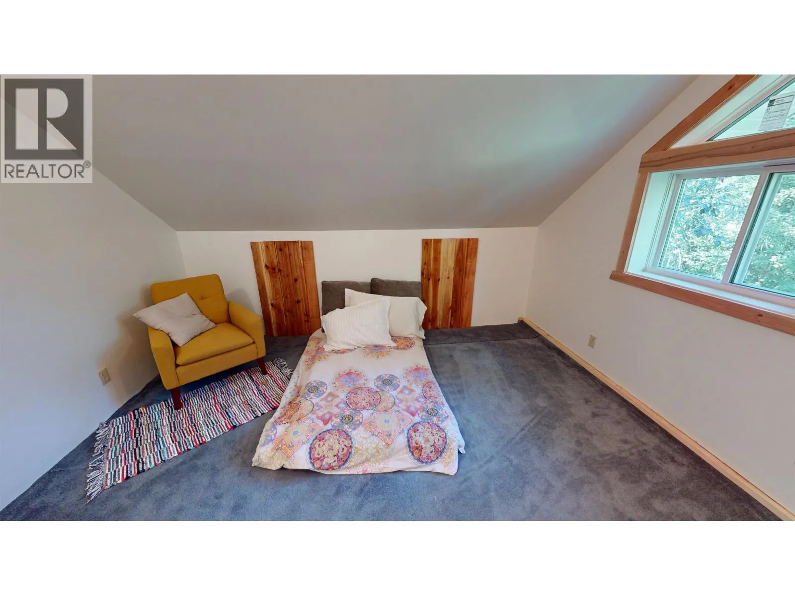 5092 QUESNEL-HIXON ROAD