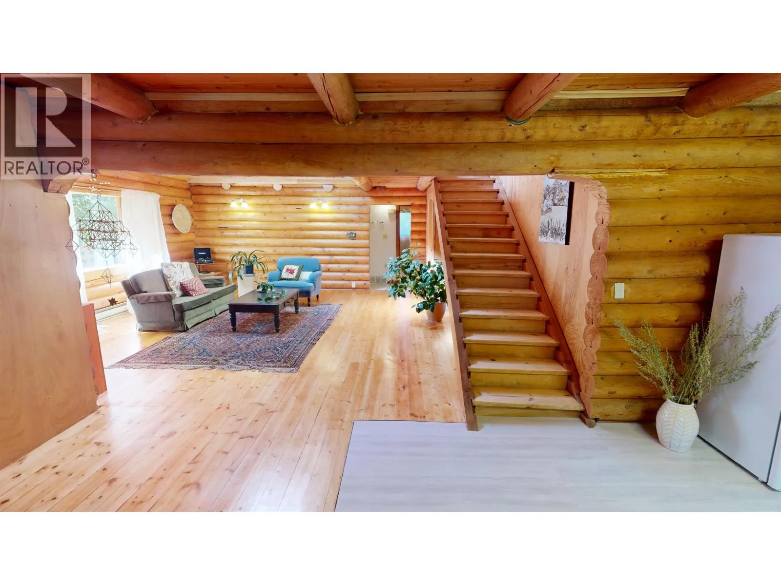 5092 QUESNEL-HIXON ROAD