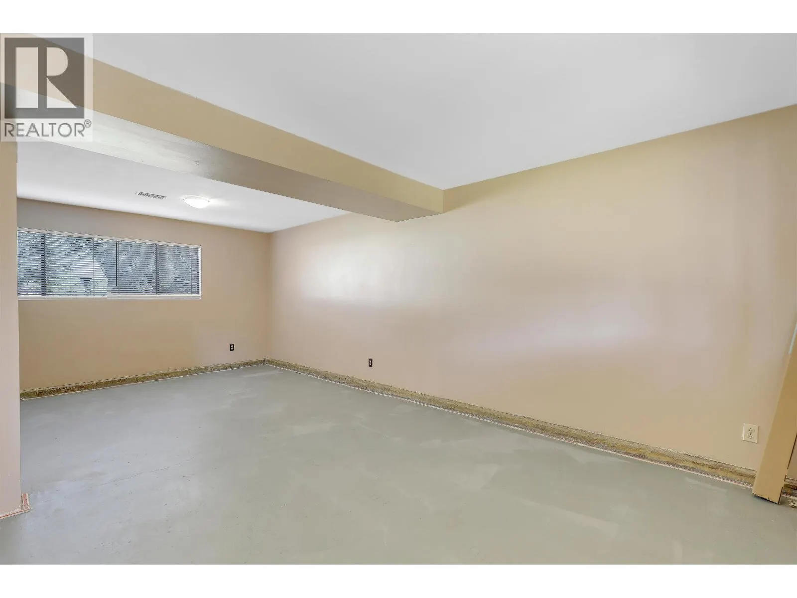 1440 KAMLOOPS PLACE