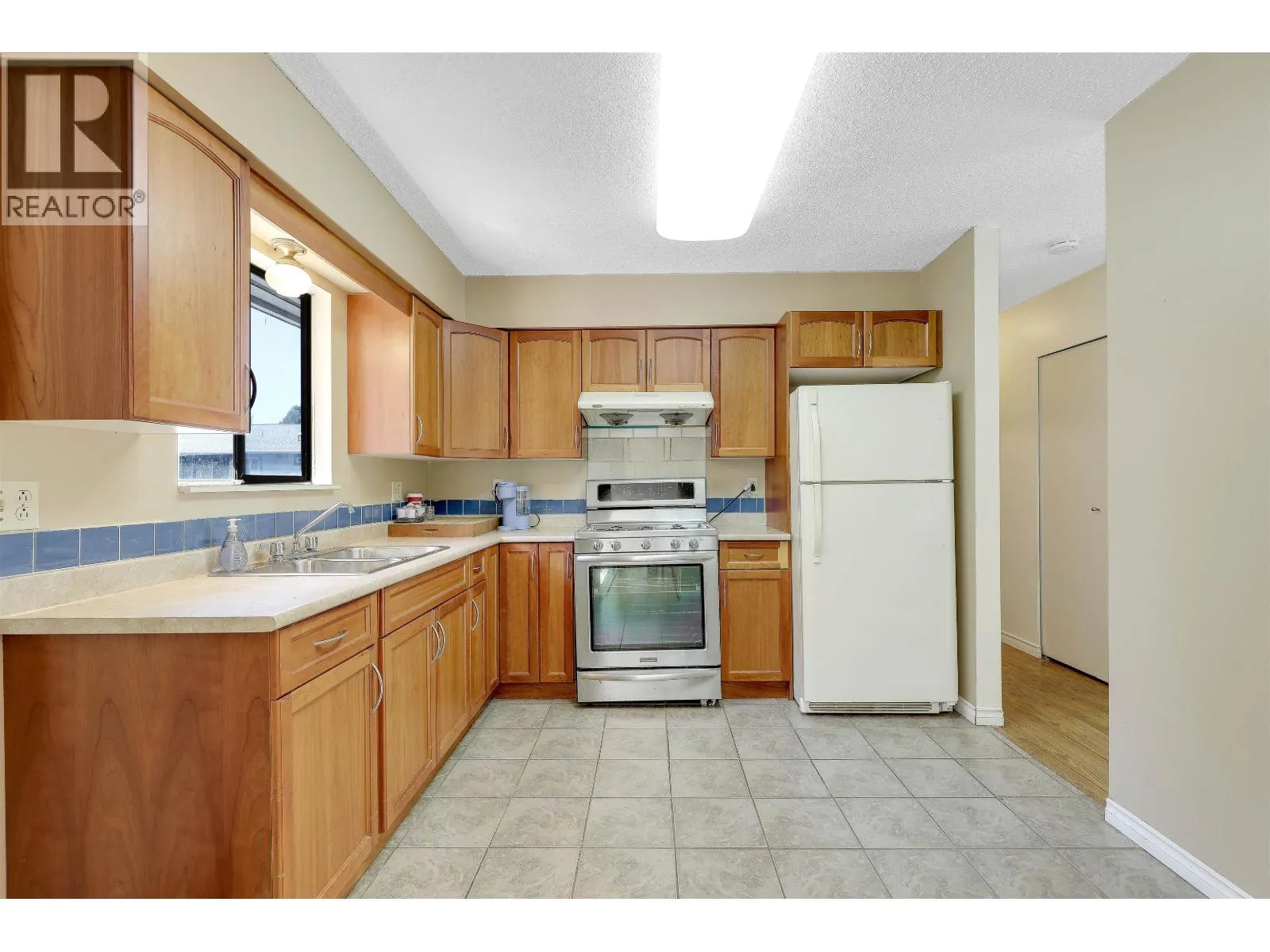 1440 KAMLOOPS PLACE