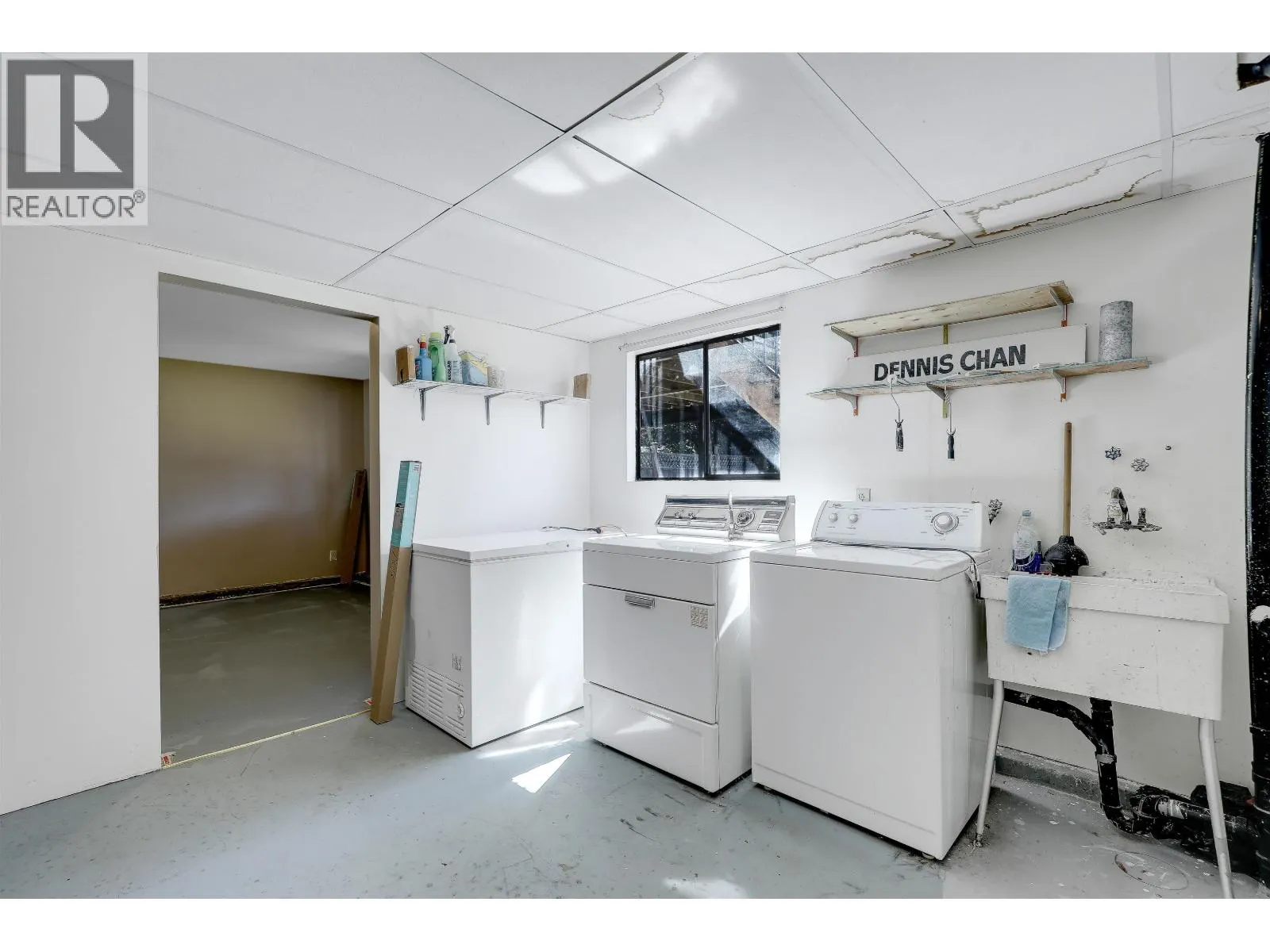 1440 KAMLOOPS PLACE