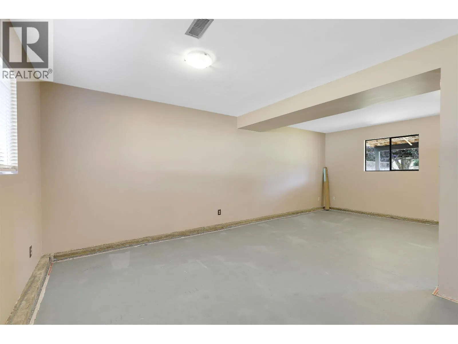 1440 KAMLOOPS PLACE
