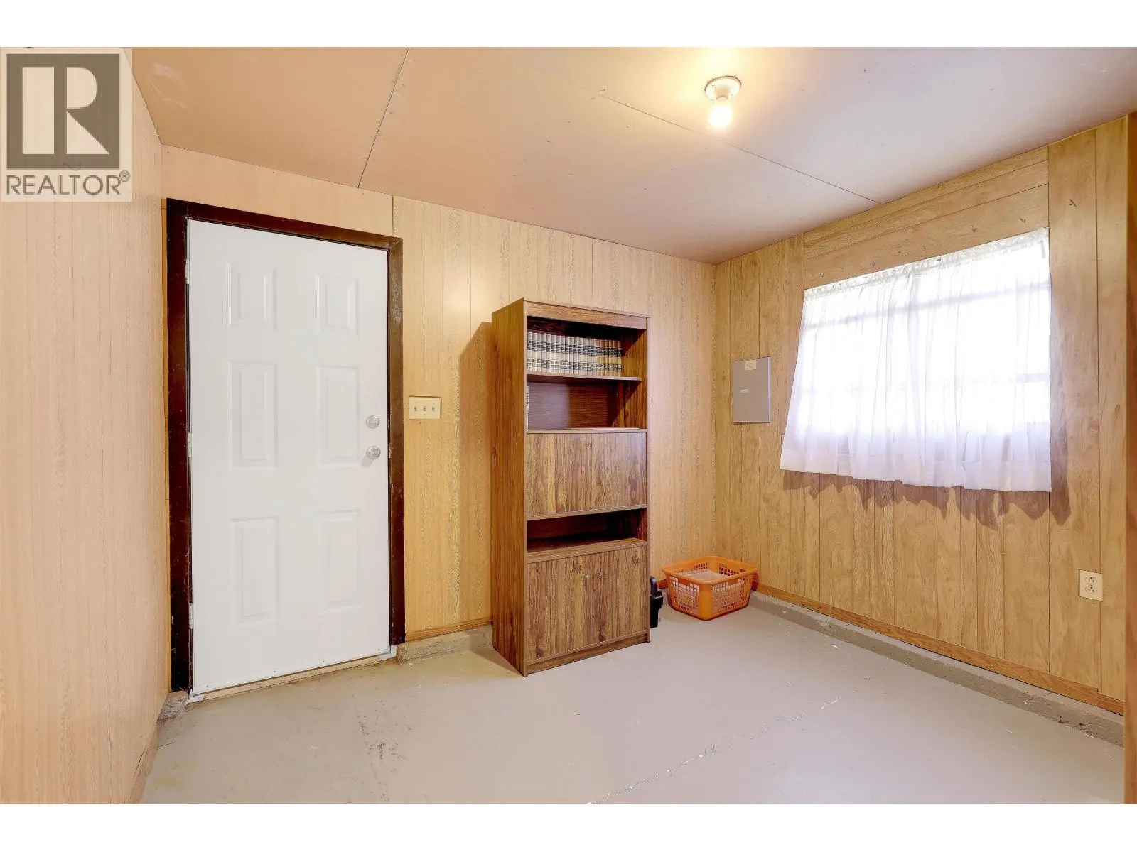 1440 KAMLOOPS PLACE