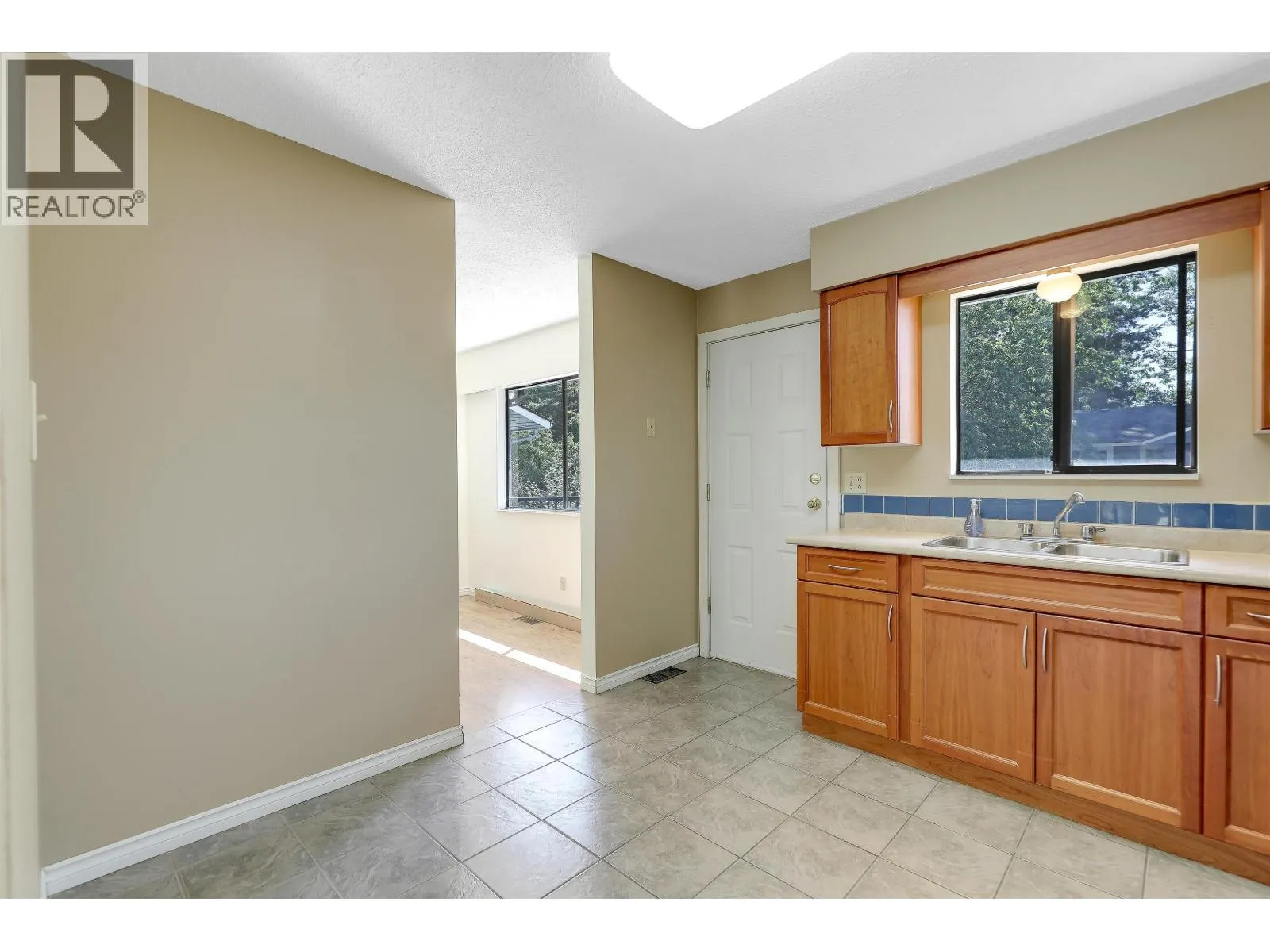 1440 KAMLOOPS PLACE