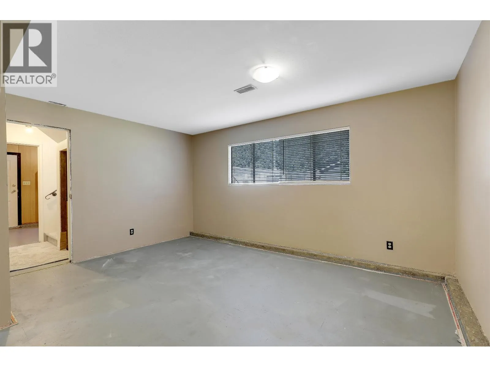 1440 KAMLOOPS PLACE