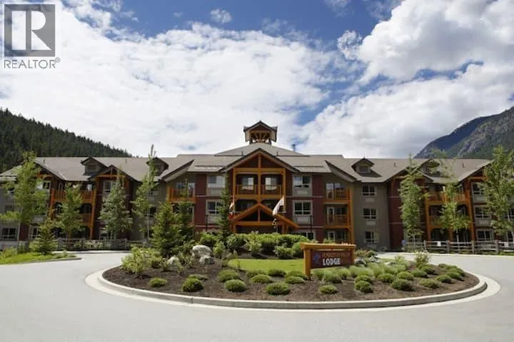 324 1490 HIGHWAY 99