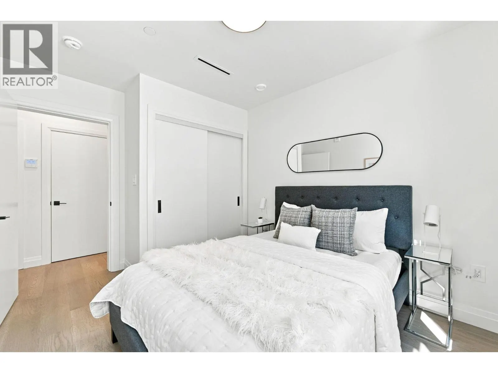 6170 GRANVILLE STREET