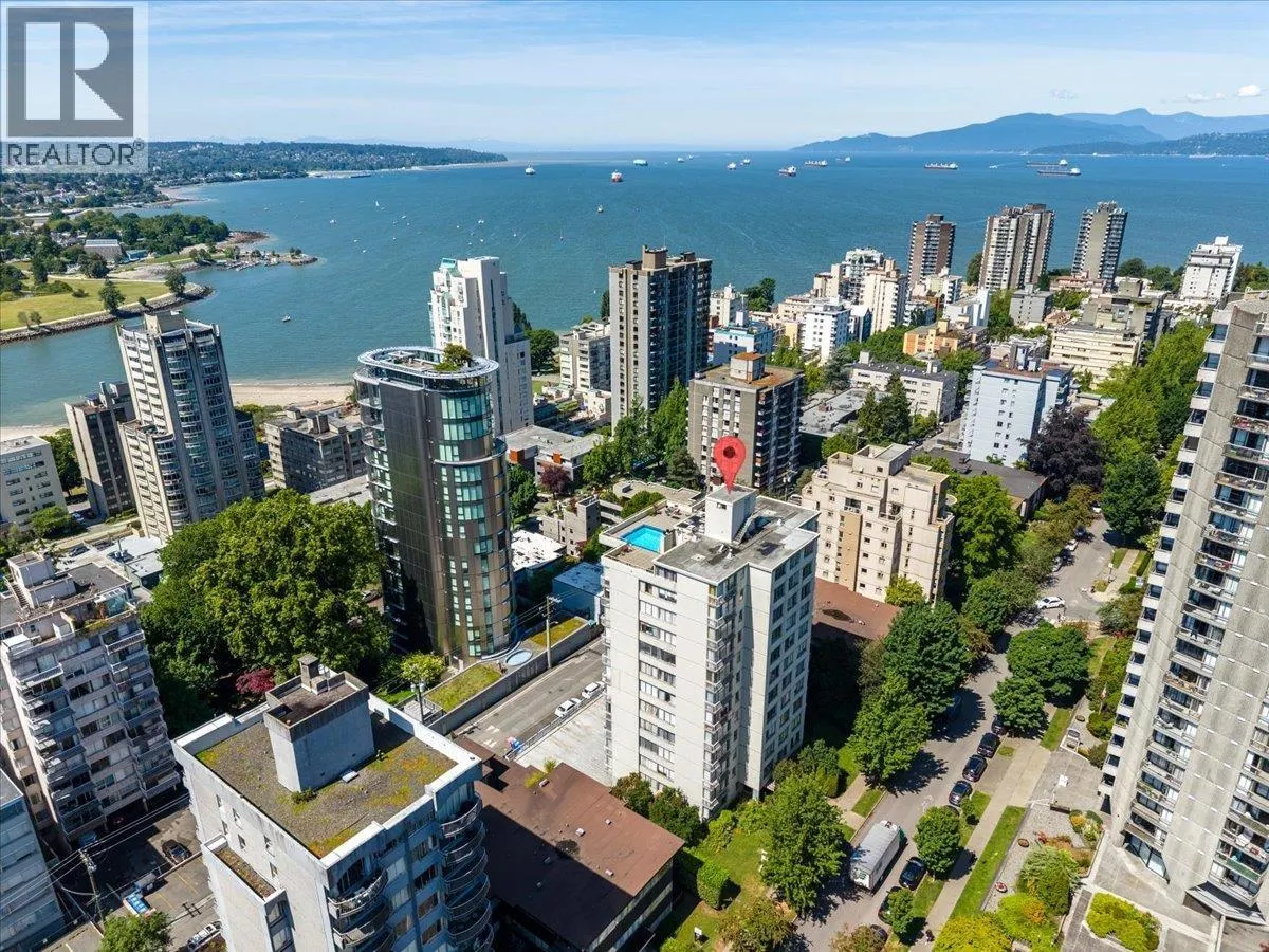 1105 1250 BURNABY STREET