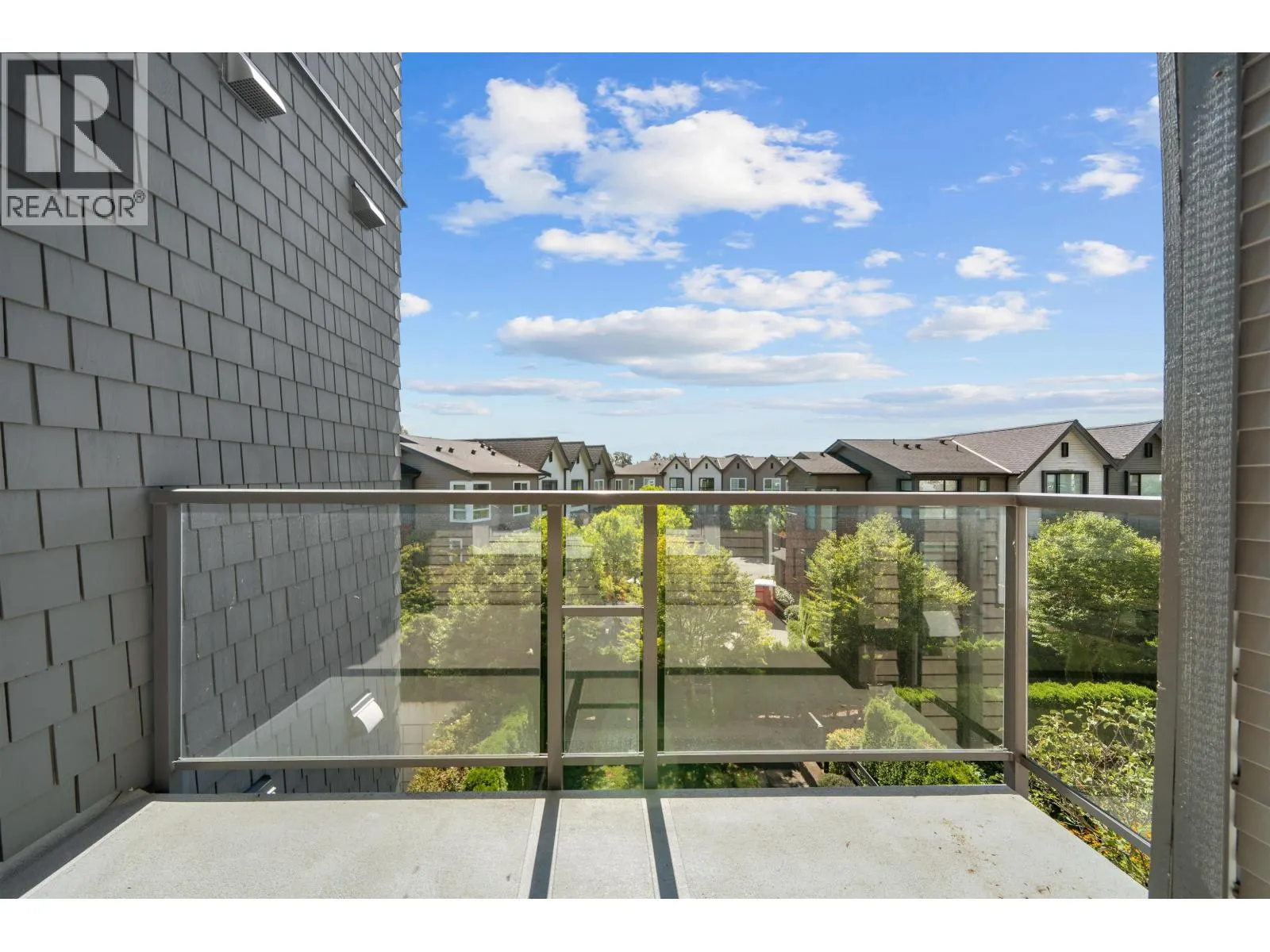 305 2393 RANGER LANE