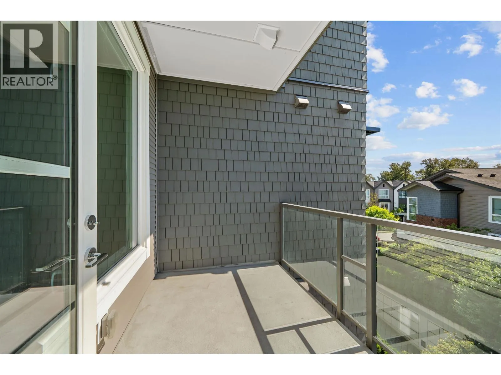 305 2393 RANGER LANE