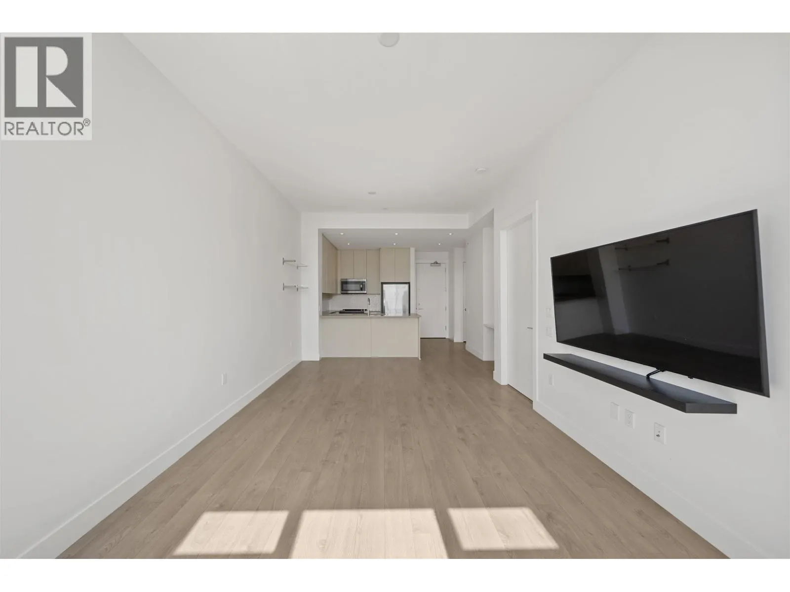 305 2393 RANGER LANE