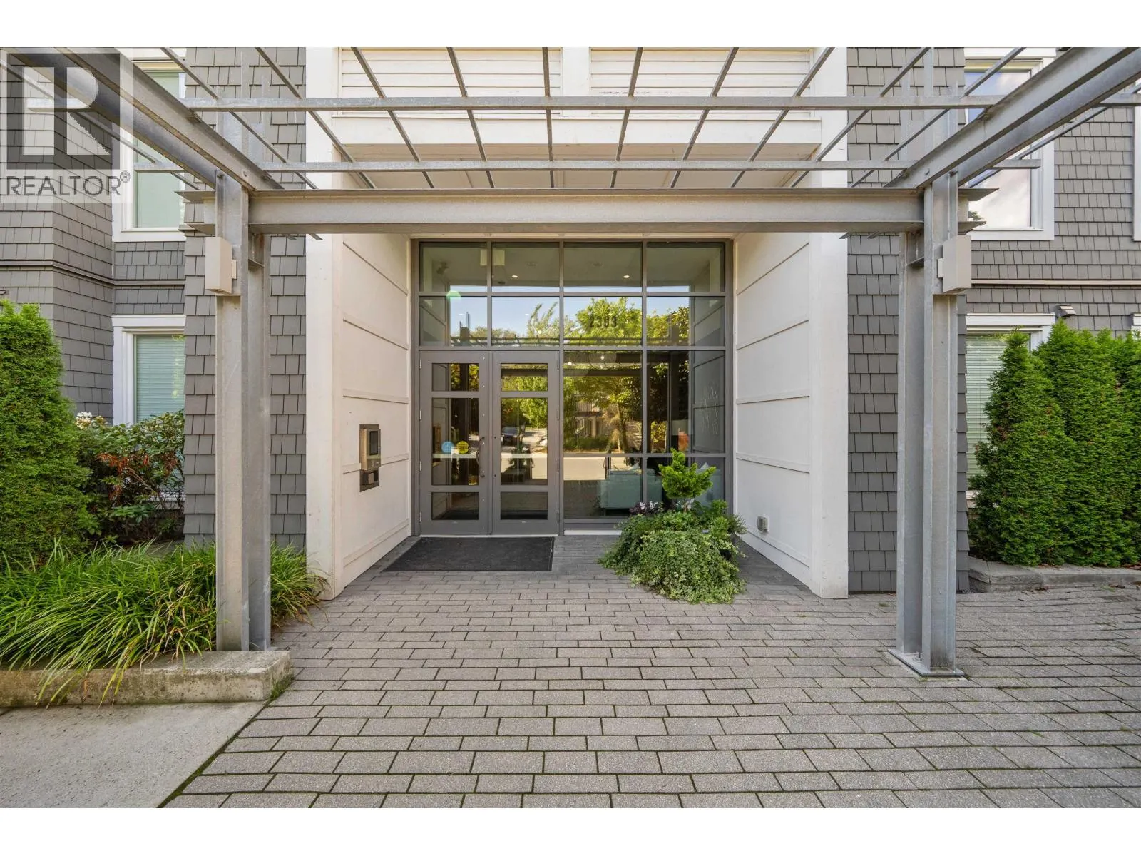 305 2393 RANGER LANE