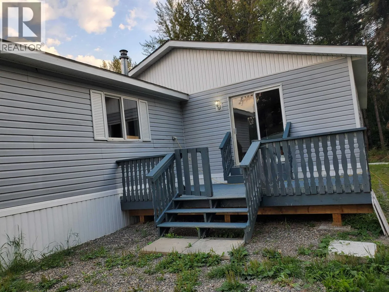 1017 HAZEL ROAD