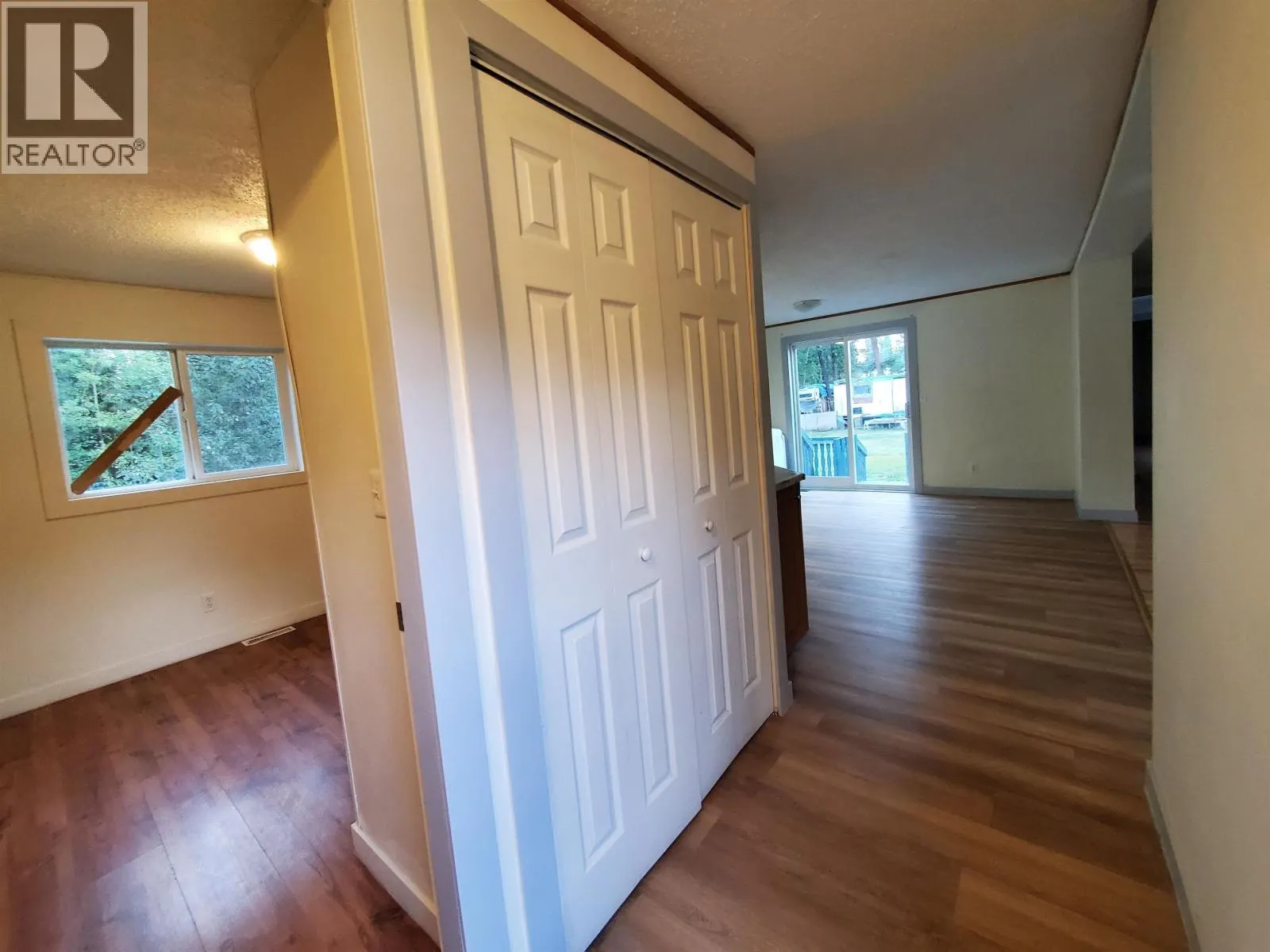 1017 HAZEL ROAD