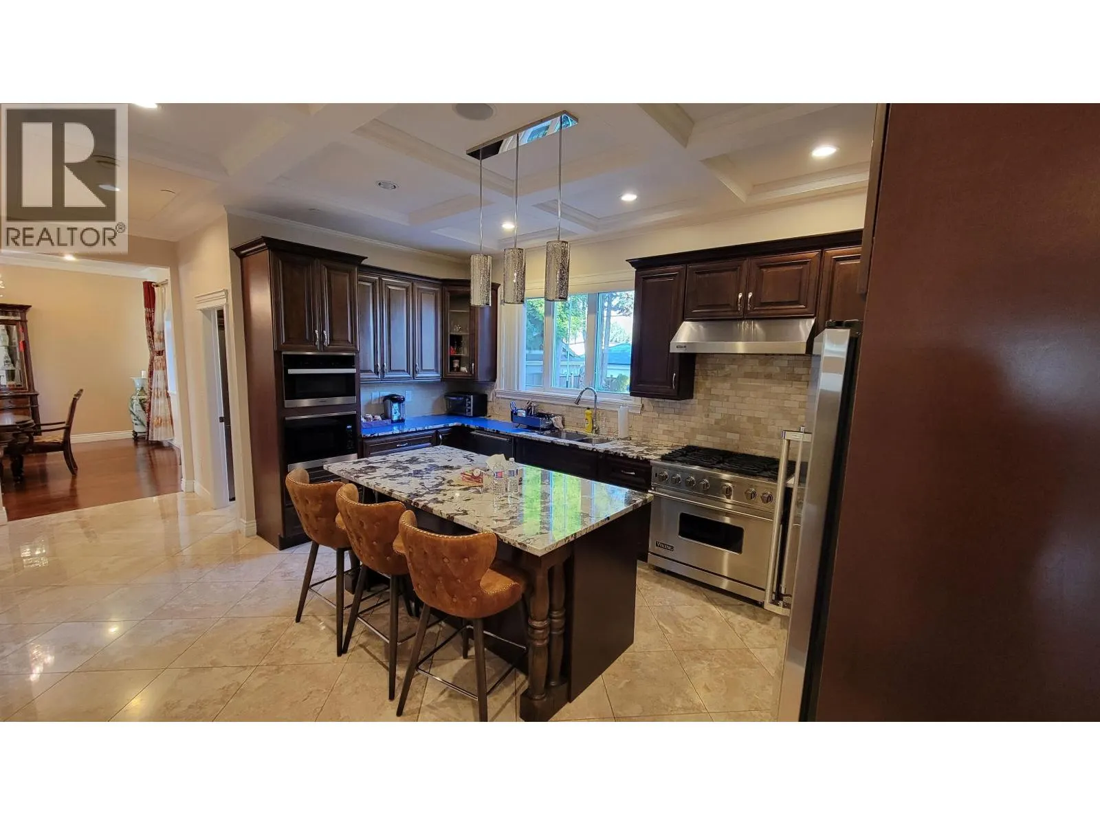729 W 47TH AVENUE