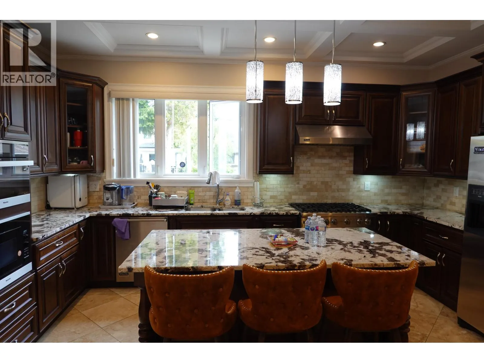 729 W 47TH AVENUE