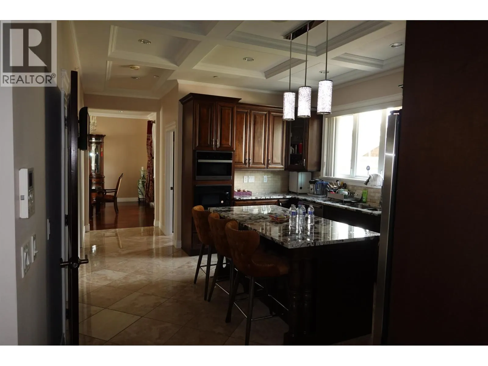 729 W 47TH AVENUE