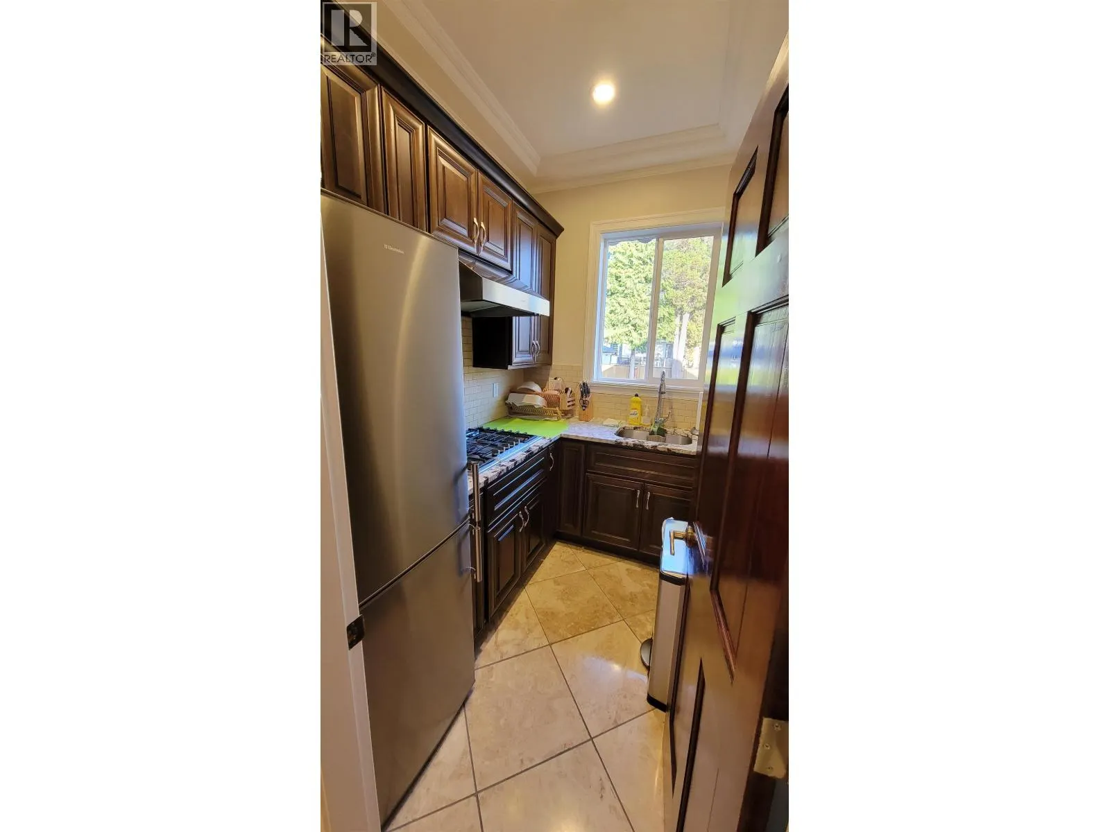 729 W 47TH AVENUE