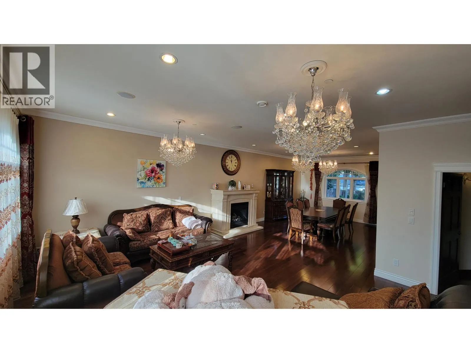 729 W 47TH AVENUE