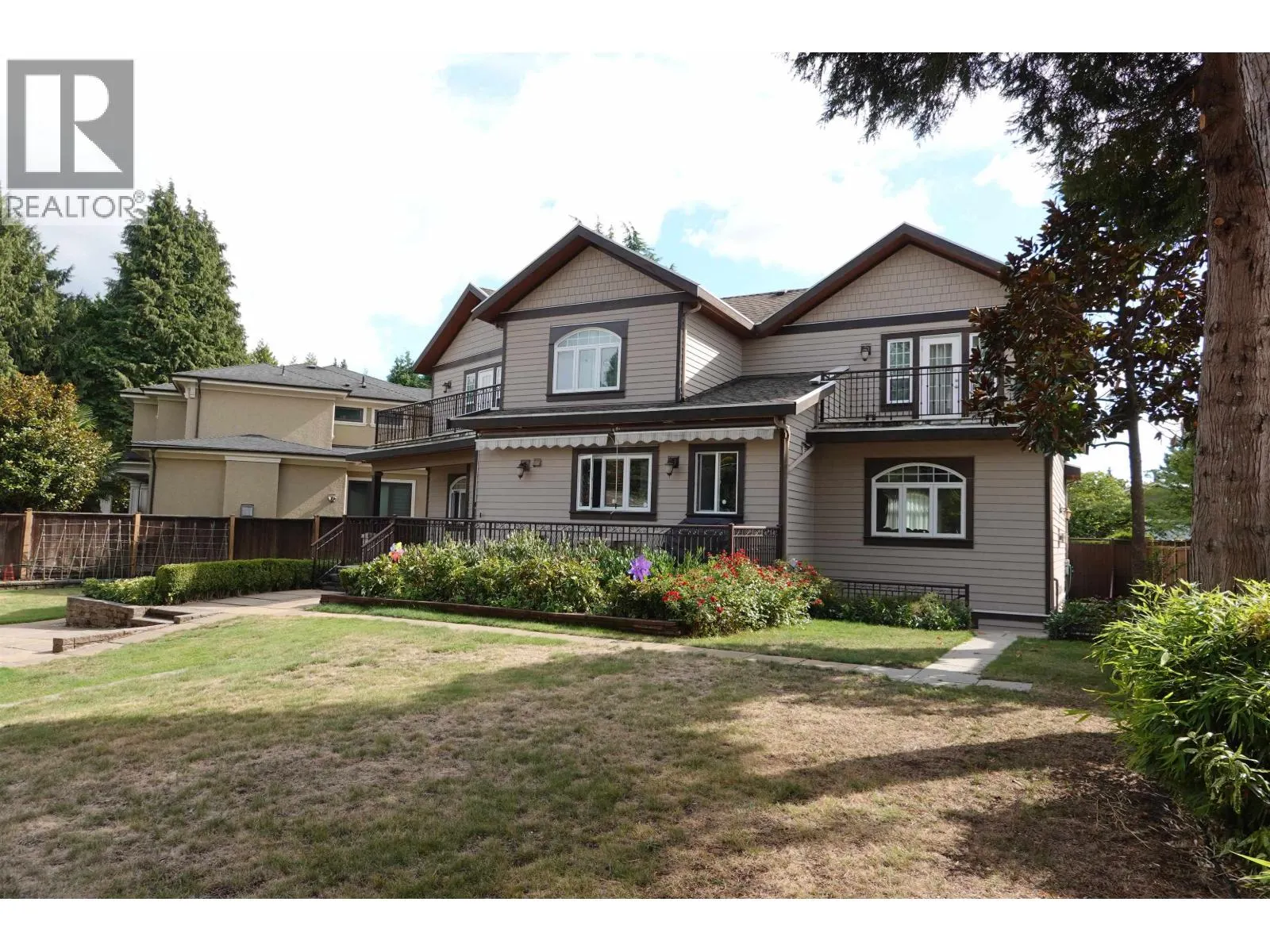 729 W 47TH AVENUE