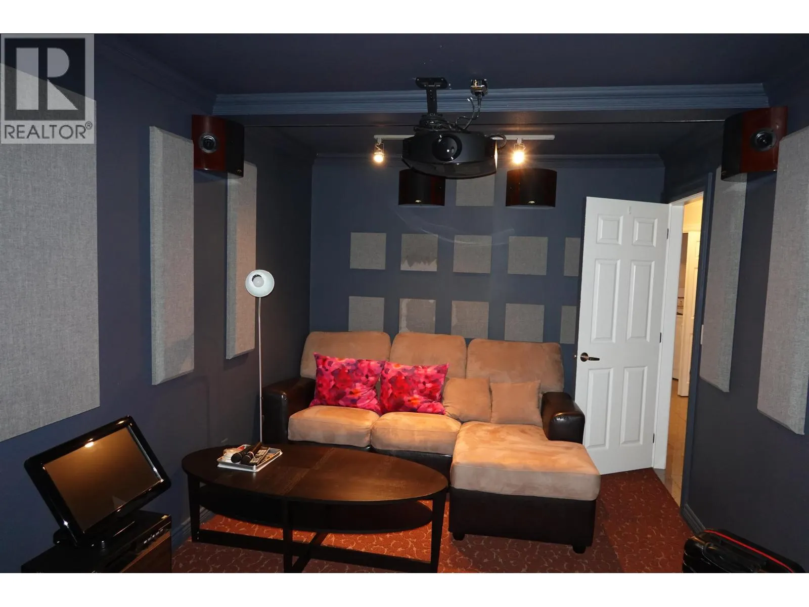 729 W 47TH AVENUE