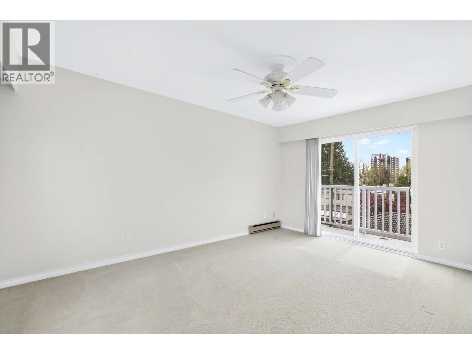 642 W 53RD AVENUE